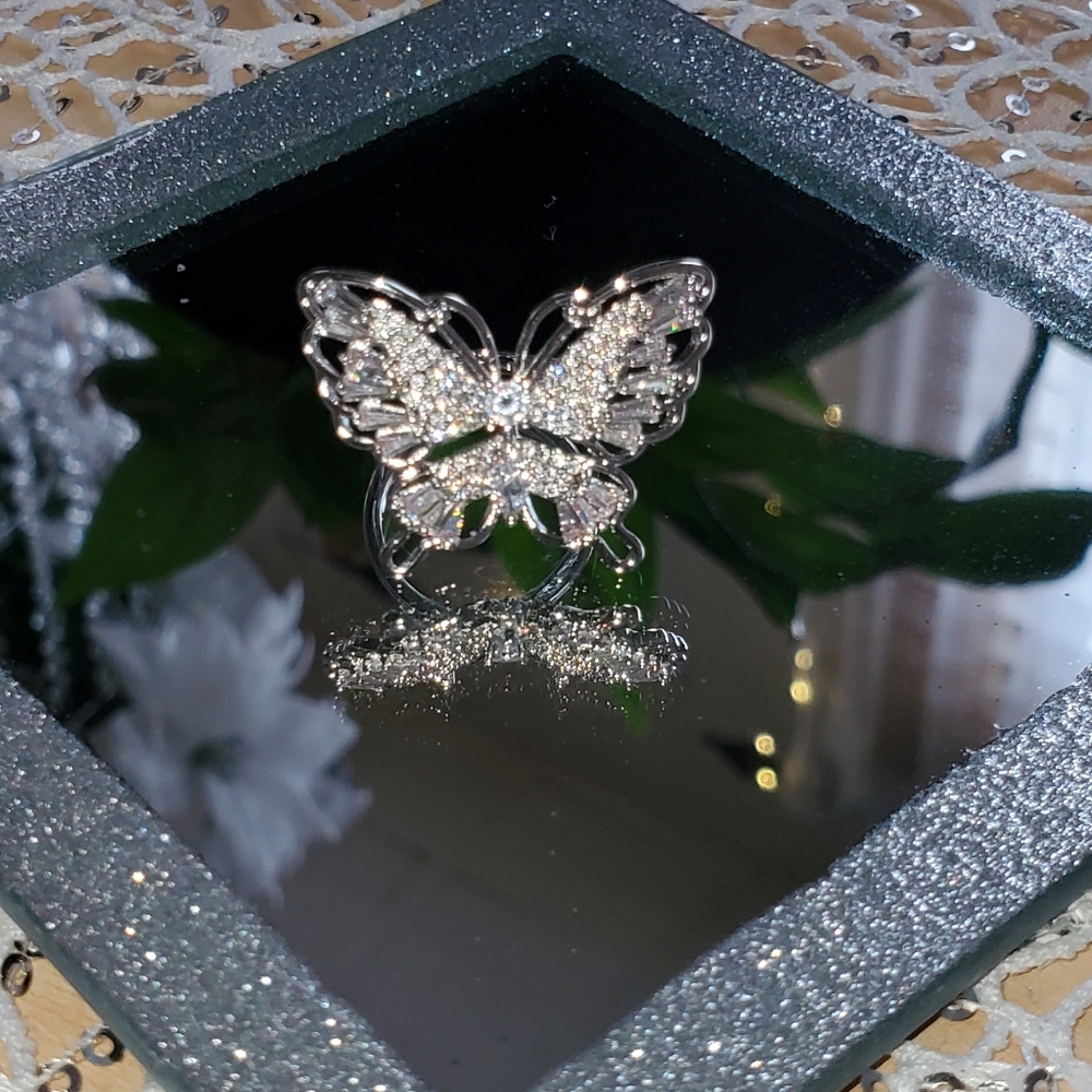 Adjustable Butterfly Ring